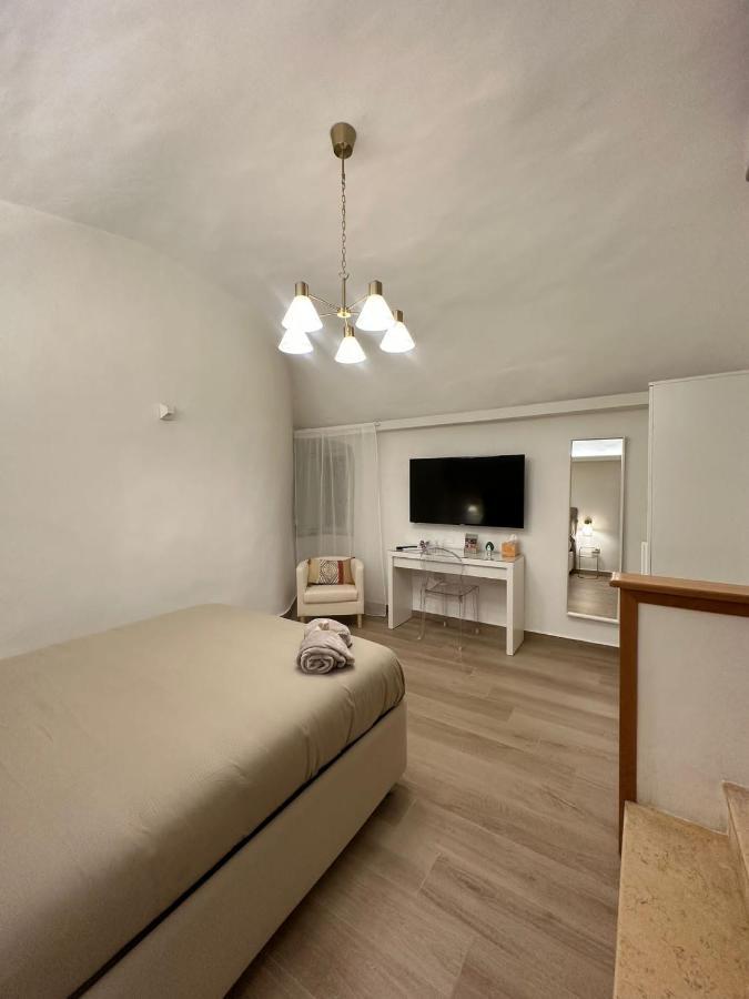 Paura Suite Apartment نابولي المظهر الخارجي الصورة