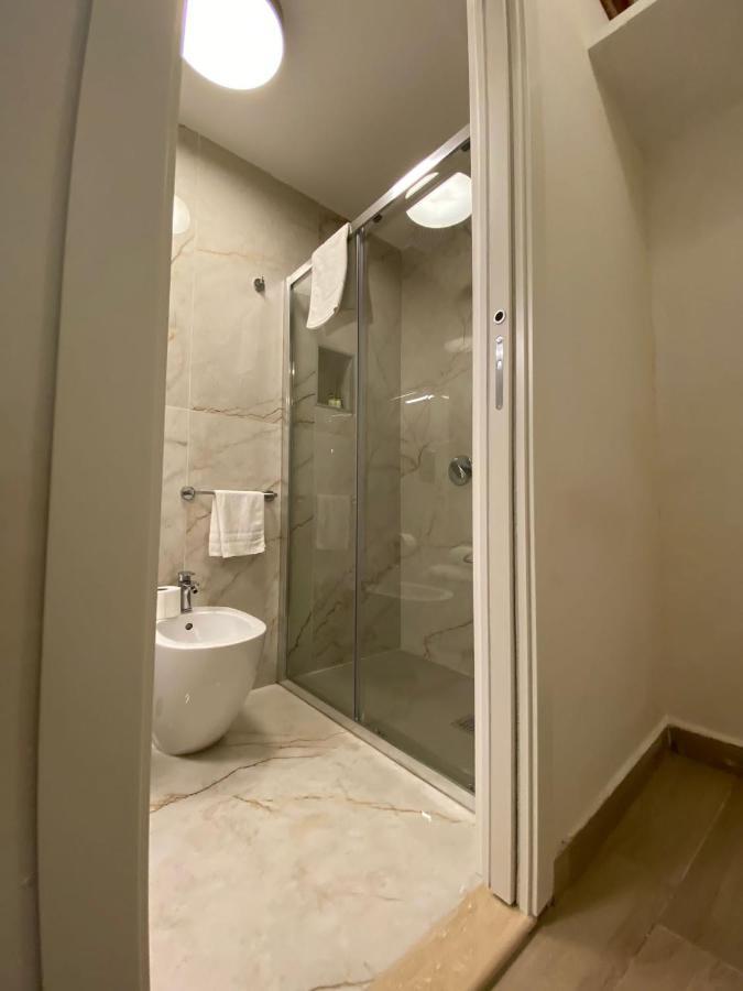 Paura Suite Apartment نابولي المظهر الخارجي الصورة