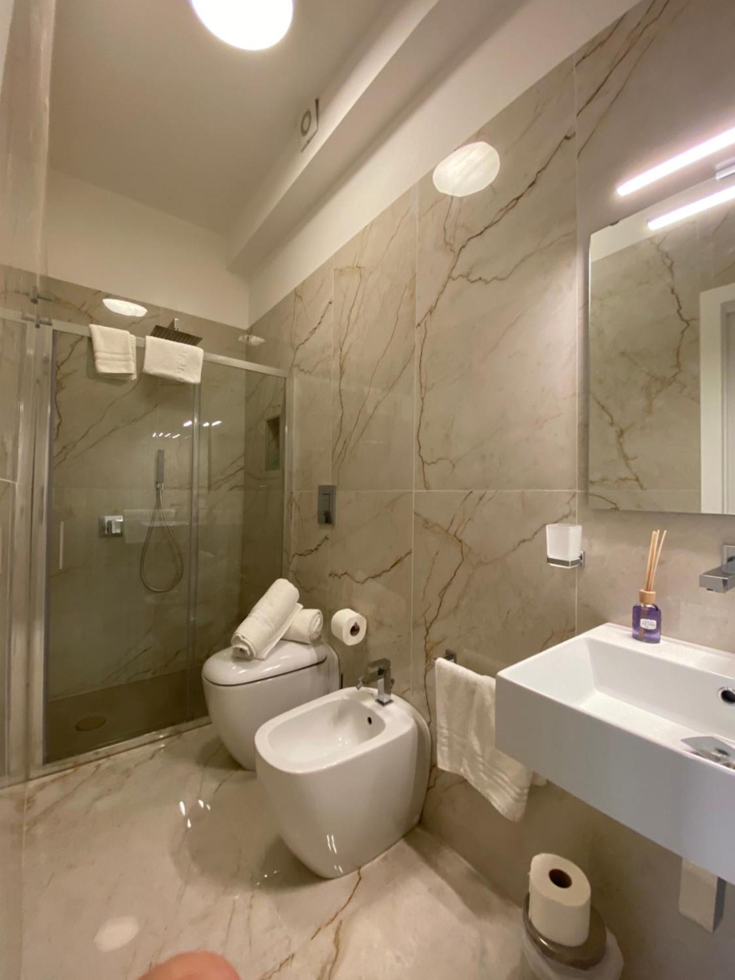 Paura Suite Apartment نابولي المظهر الخارجي الصورة