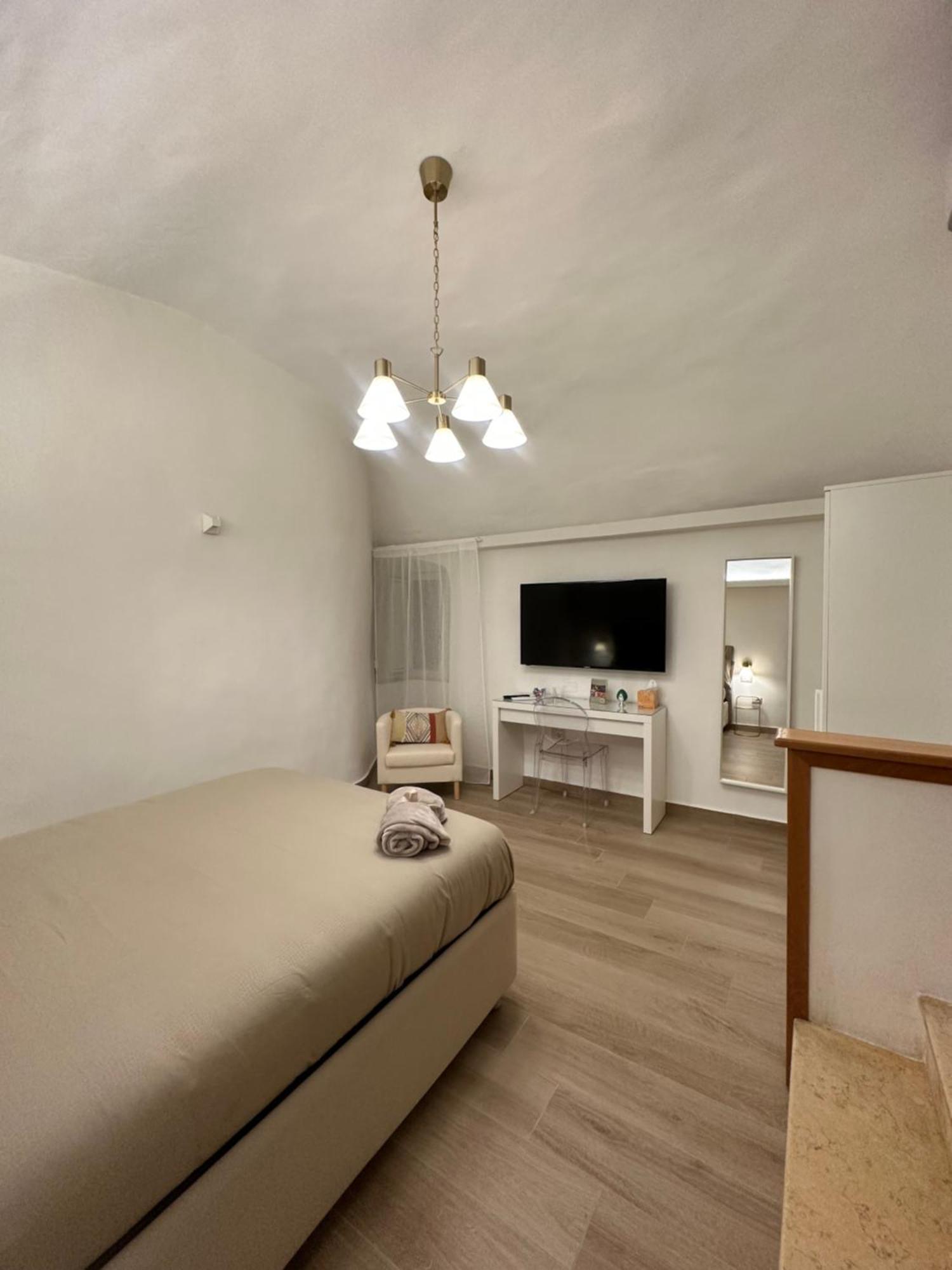 Paura Suite Apartment نابولي المظهر الخارجي الصورة